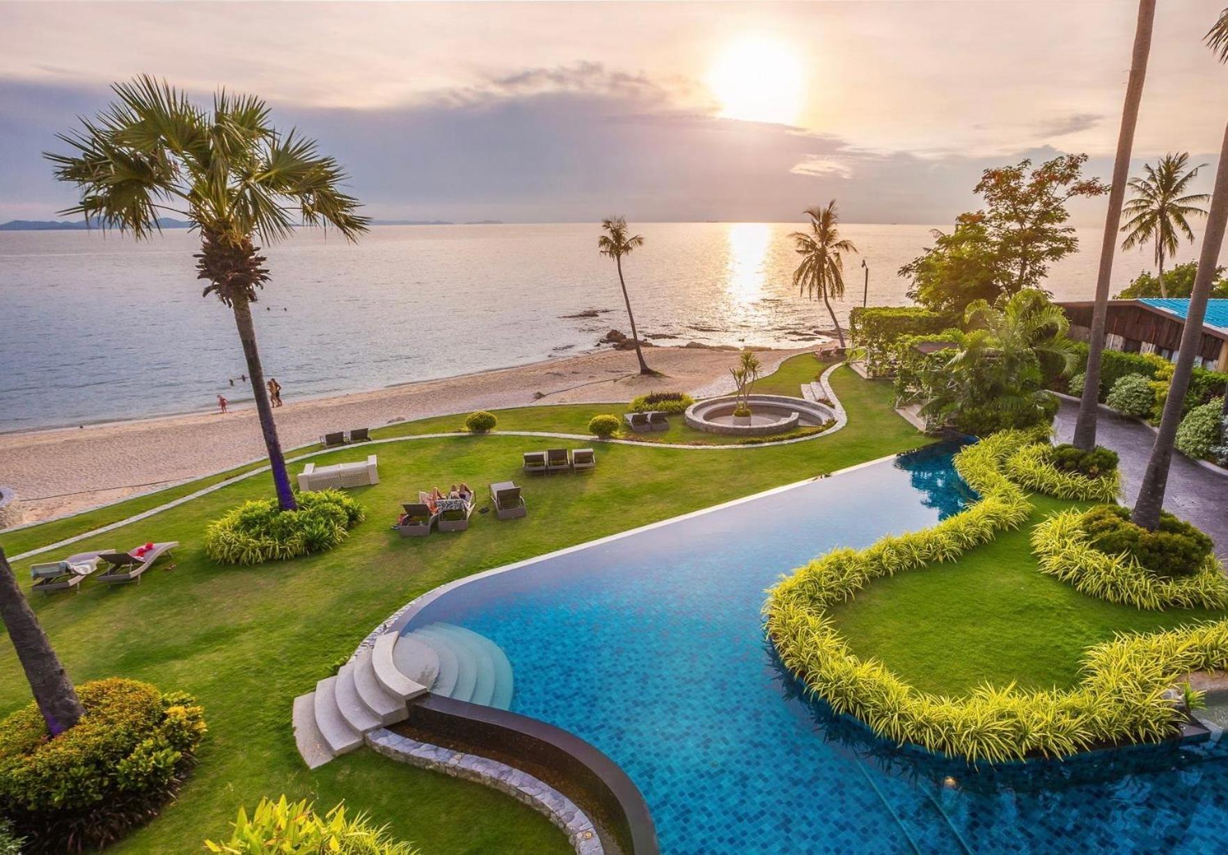 Luxurious Beachfront Pattaya Luaran gambar