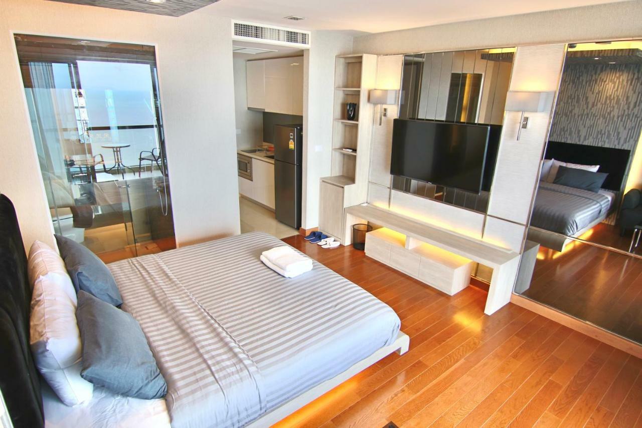 Luxurious Beachfront Pattaya Luaran gambar