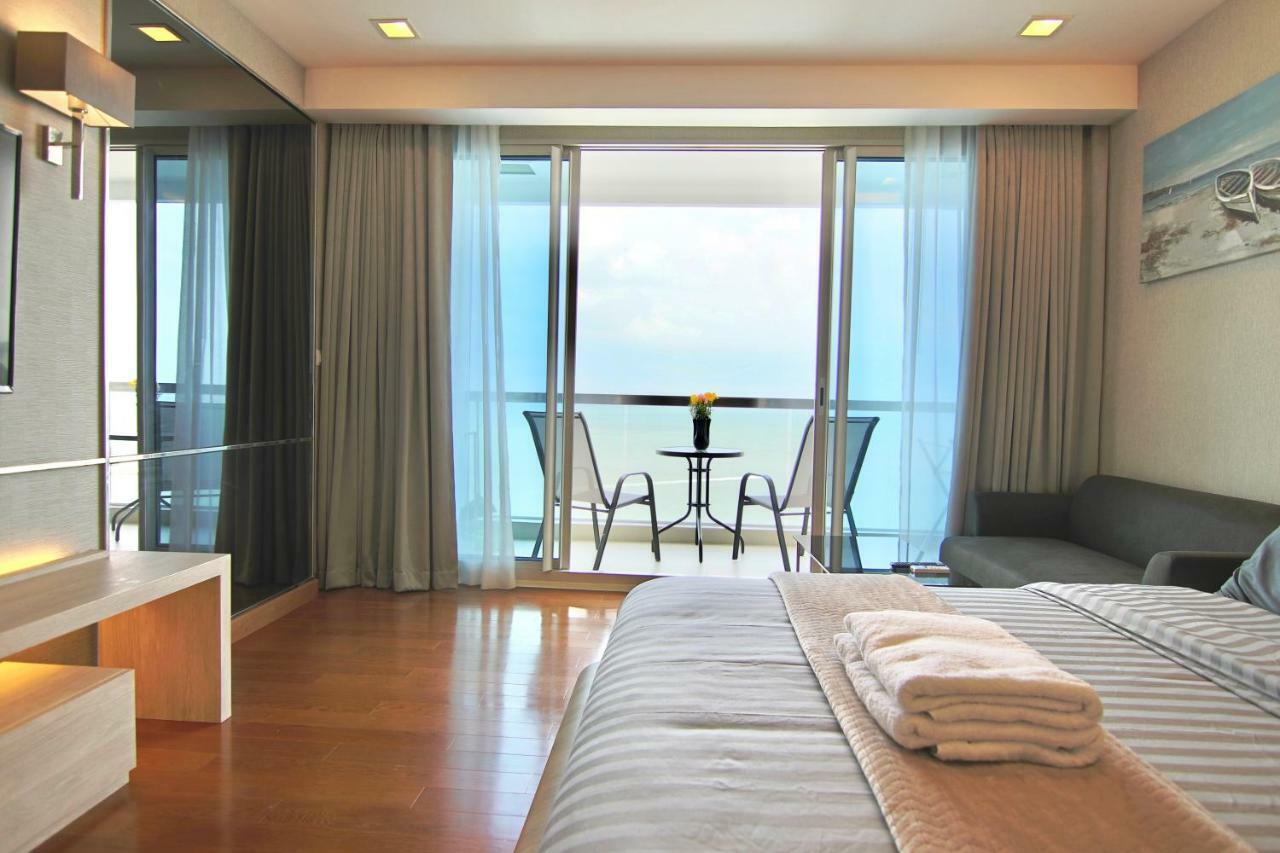 Luxurious Beachfront Pattaya Luaran gambar